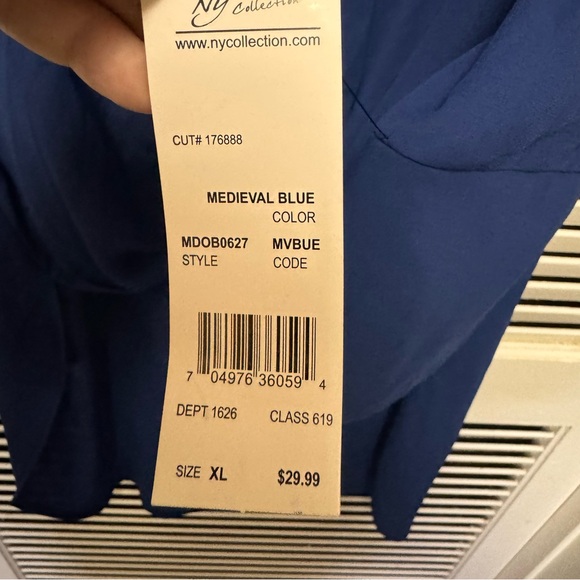 NWT Royal blue high low shirt XL - Picture 5 of 6